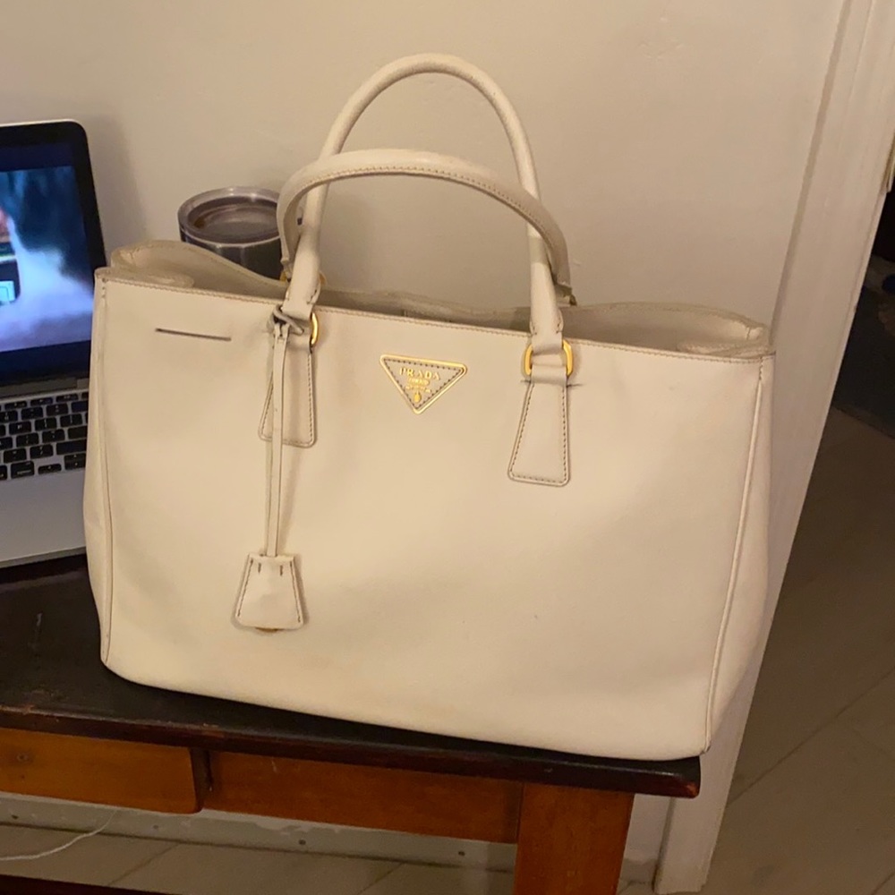 White Prada saffiano tote